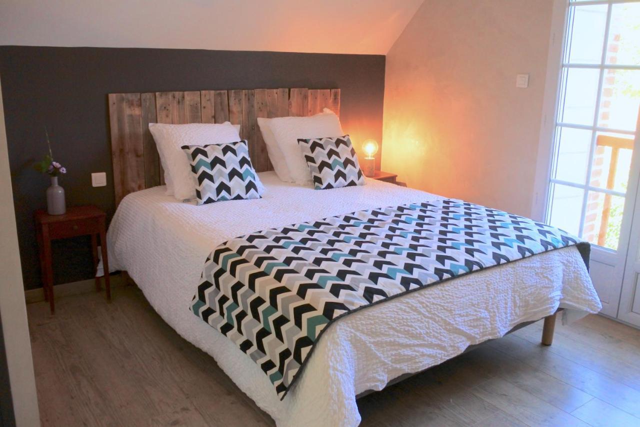 Metairie Du Villiers Bed & Breakfast Saint-Branchs ภายนอก รูปภาพ